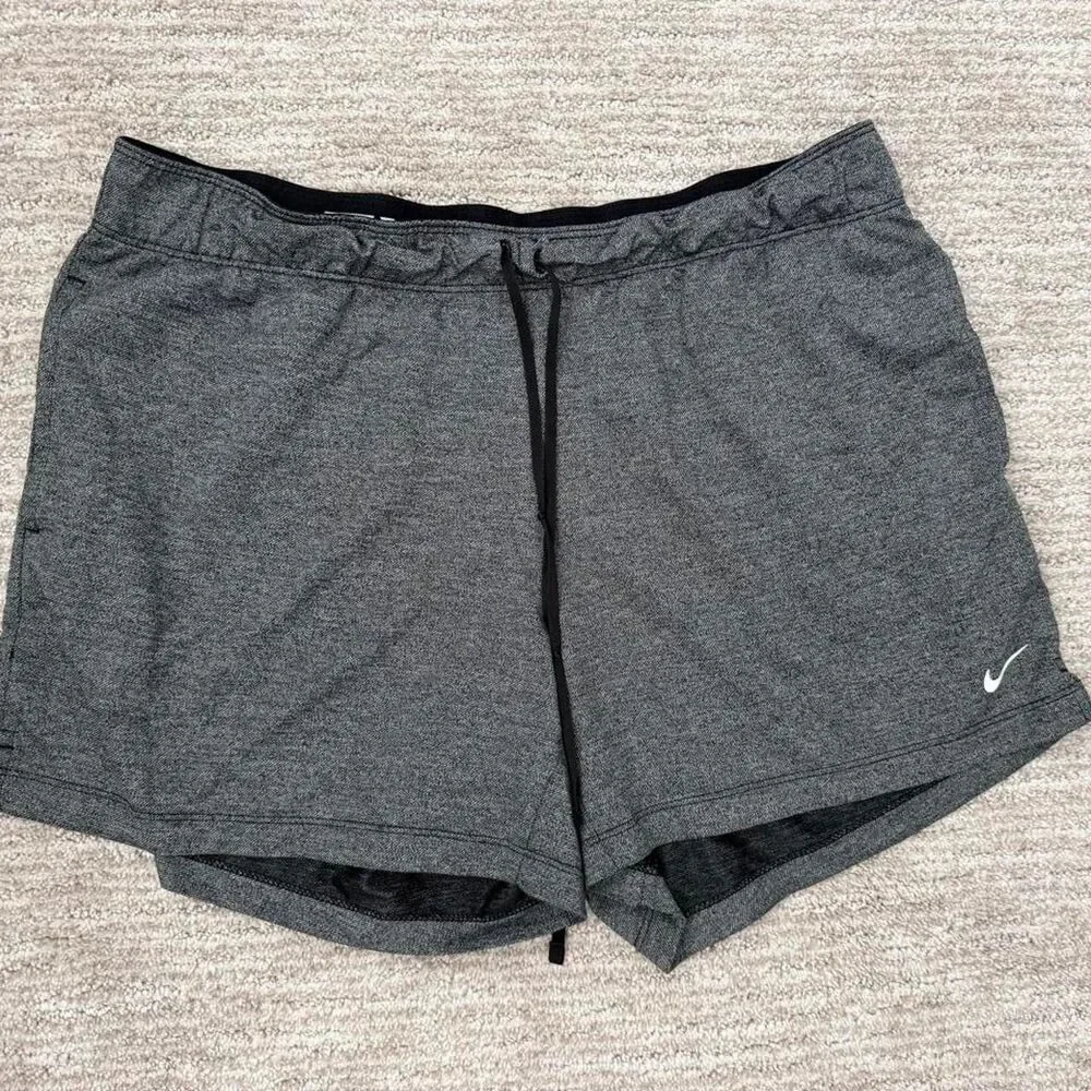Nike Women's Grey Shorts